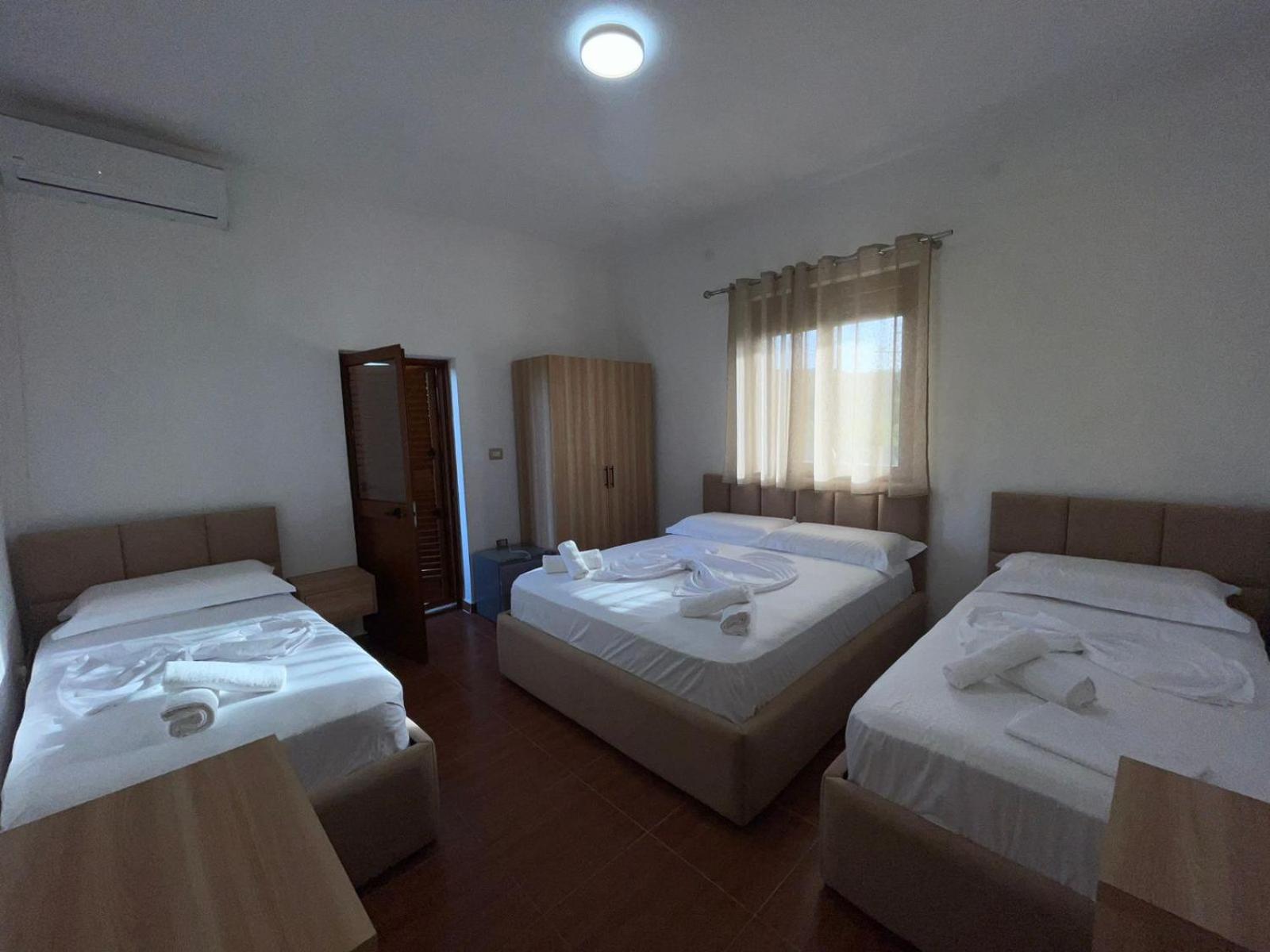 Prela'S Rooms Shkodër Екстериор снимка