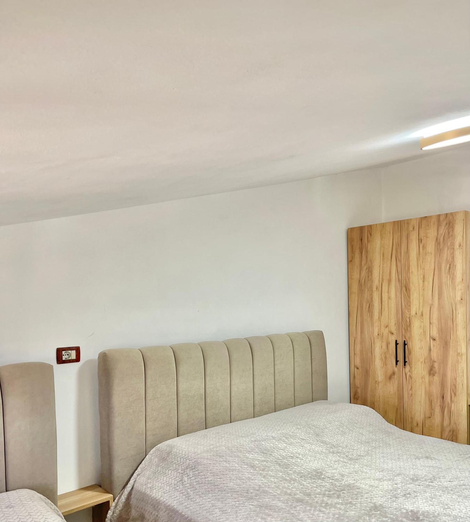Prela'S Rooms Shkodër Екстериор снимка